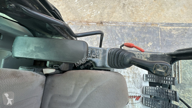 Skovl Hitachi 6