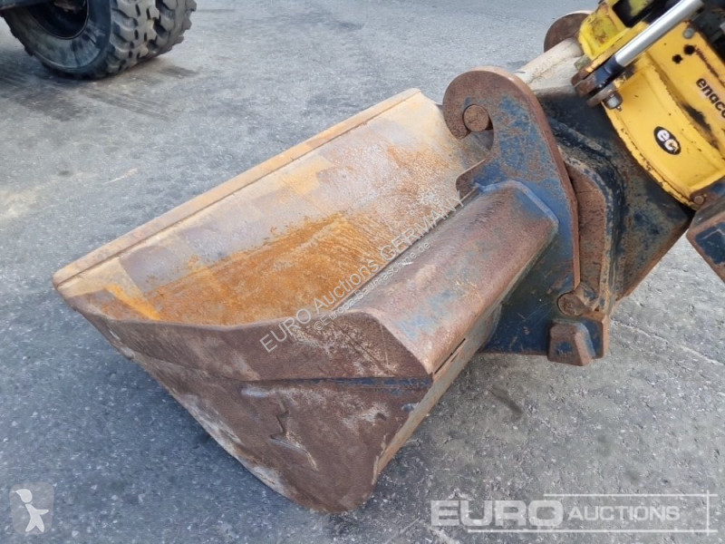 Escavatore Caterpillar D