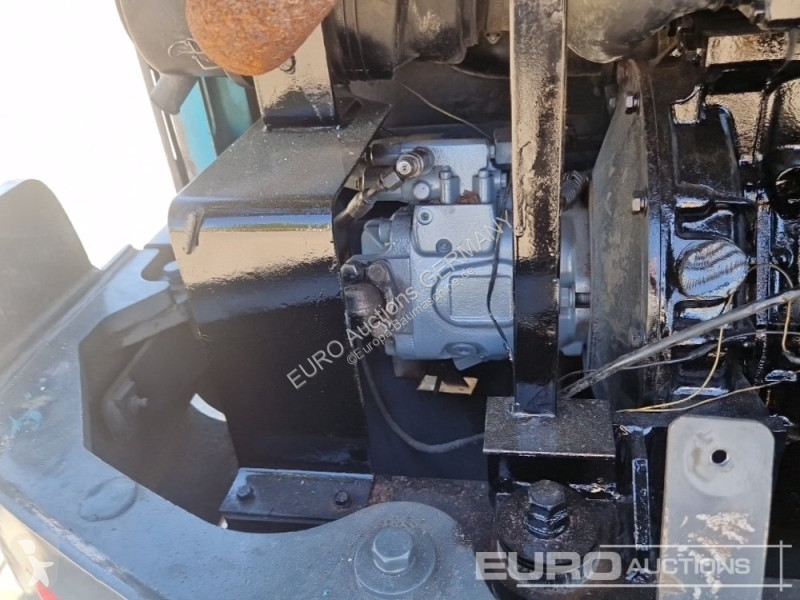 جرافة Kobelco SK55-C