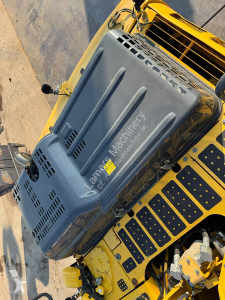 جرافة Komatsu NLC11
