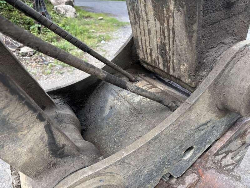 Rýpadlo Volvo