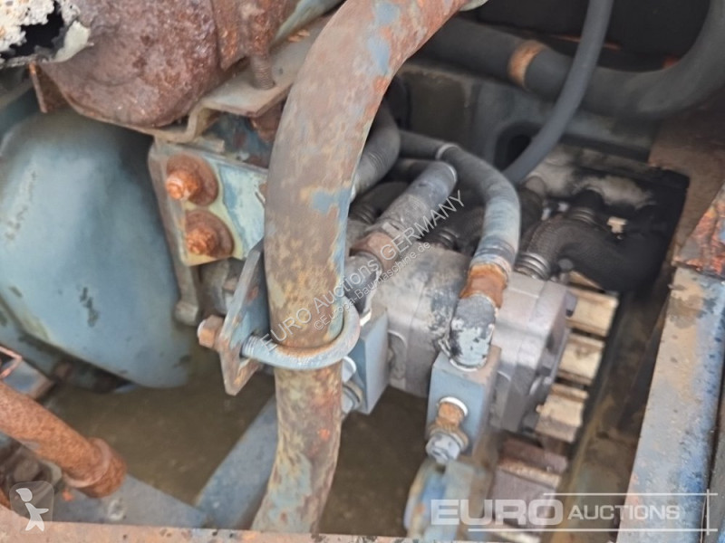 Lopatový nakládač Kubota KH50
