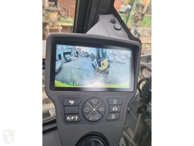 Lopatový nakládač Case CX75C