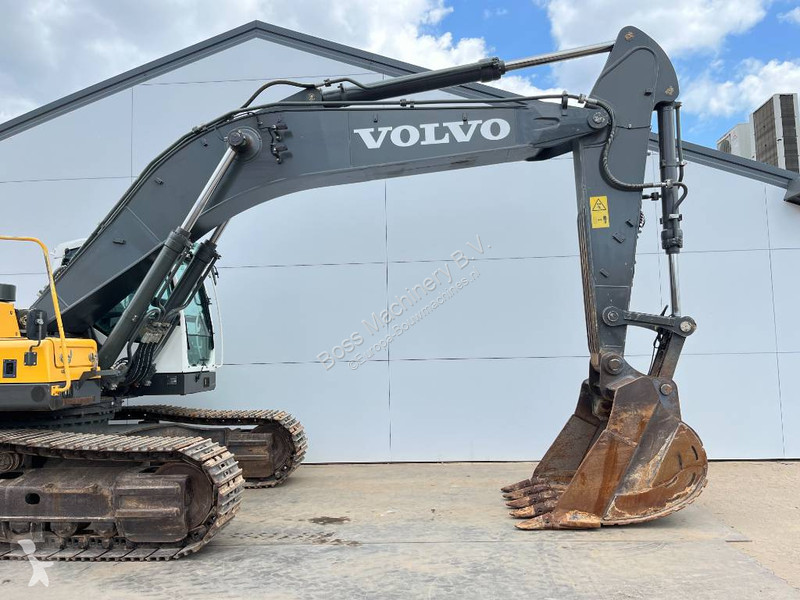 Rýpadlo Volvo - Automatic Greasing / Quick Coupler