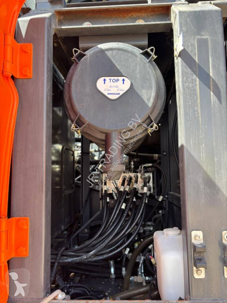 Rýpadlo Doosan W5