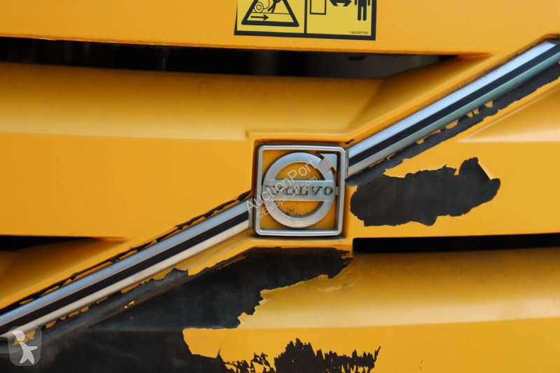 Rýpadlo Volvo ECR48C