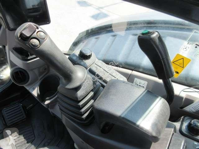 جرافة Kubota KX060-5