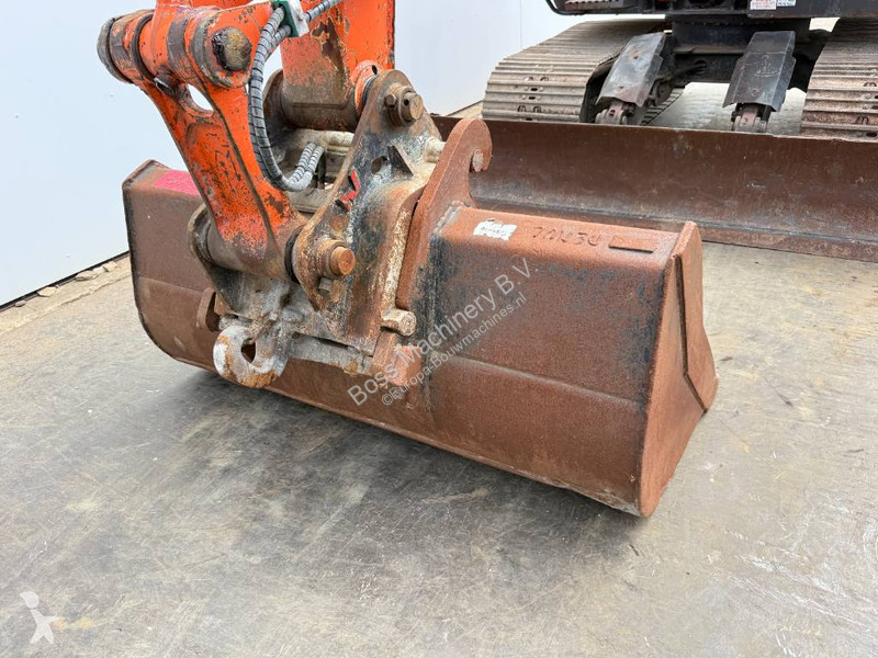 جرافة Hitachi - Hammer Lines / Quick Coupler