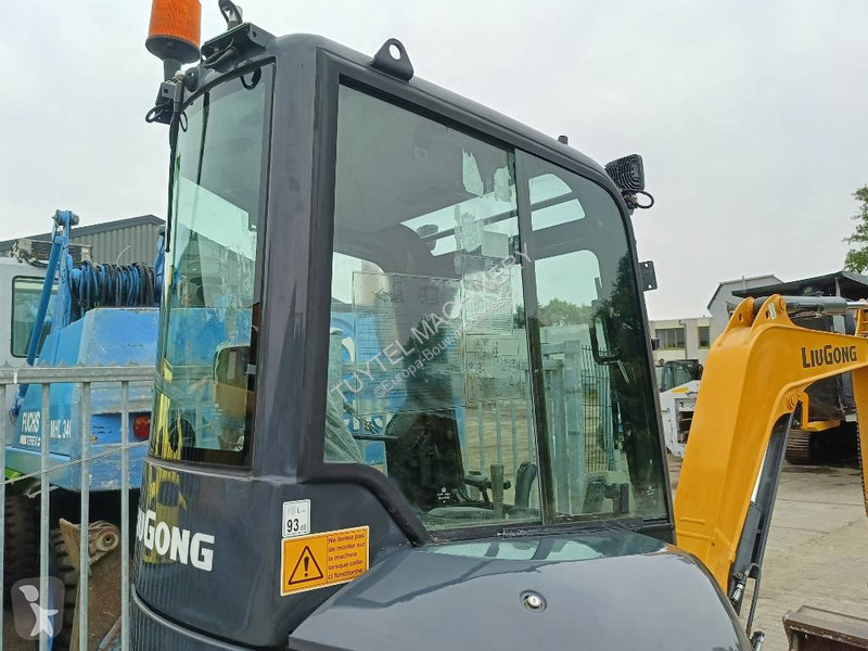 Pelle LiuGong 9027 FZTS 2,7 ton rups...