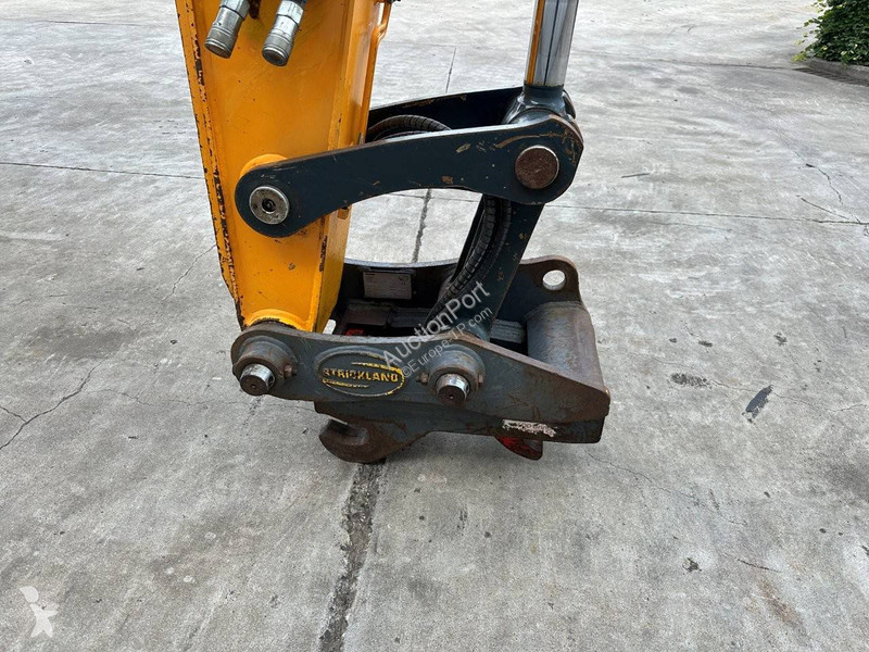 جرافة Hyundai HX130 LCR