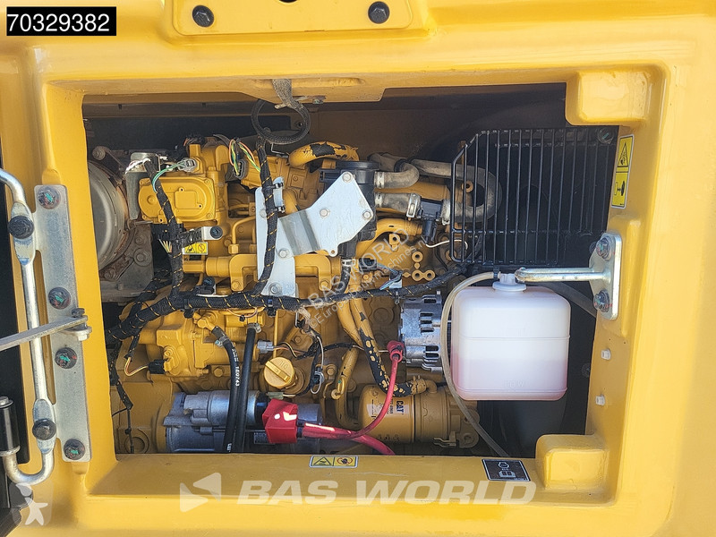 Lopatový nakládač Caterpillar CR