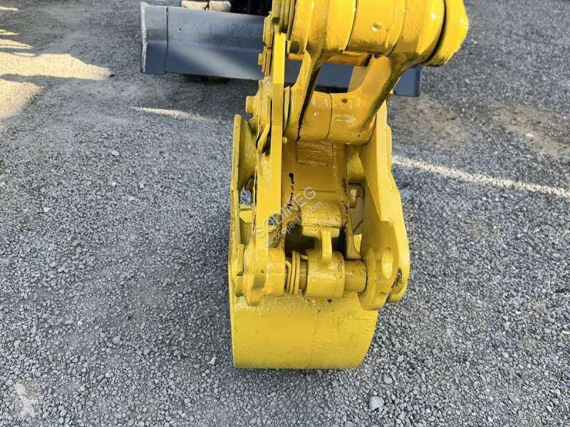 جرافة Komatsu  PC09-1