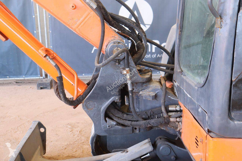 Excavator Hitachi ZX65USB-3F