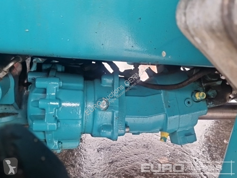 Excavator New Holland