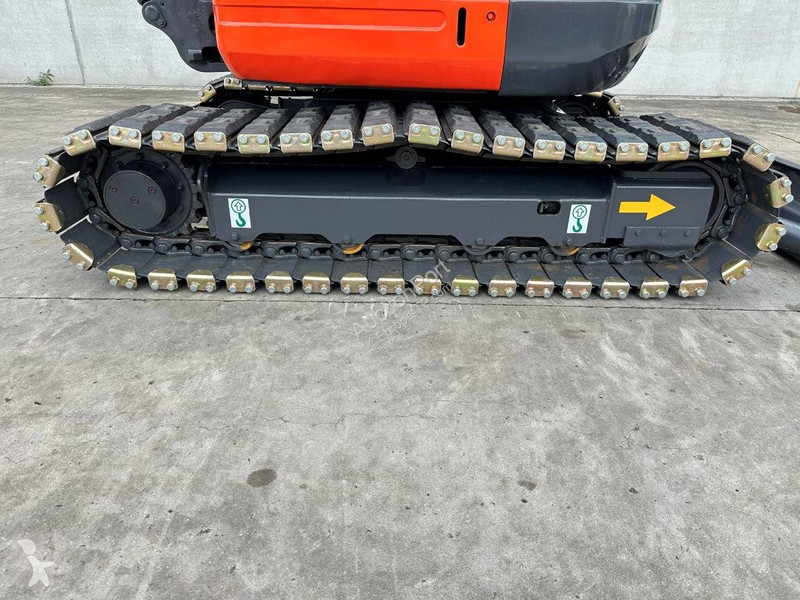 Excavadora Kubota SZ
