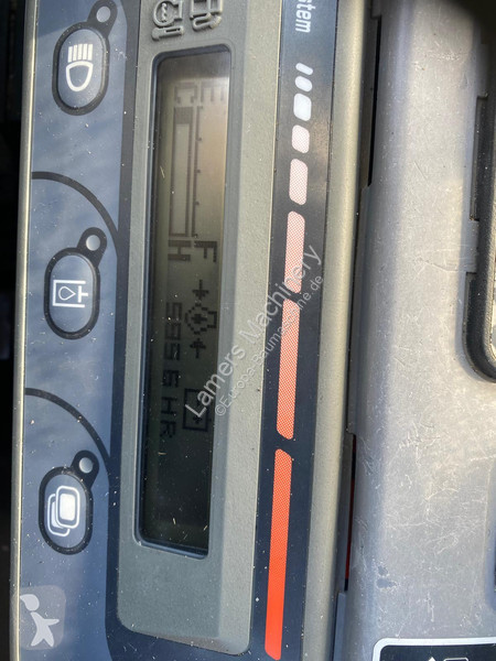 Багер Kubota 1613