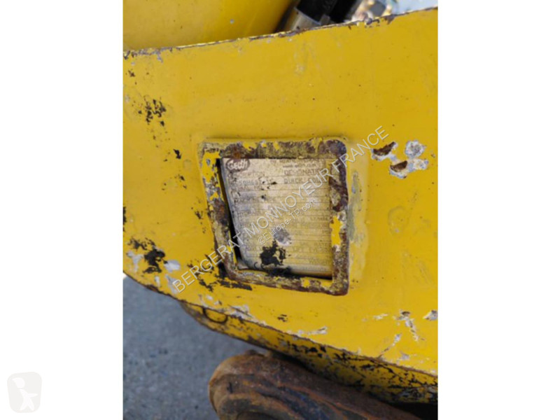 Багер Komatsu PC118MR