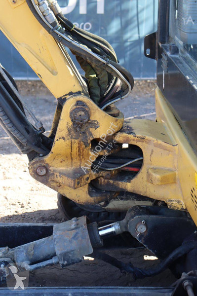 Excavadora Caterpillar