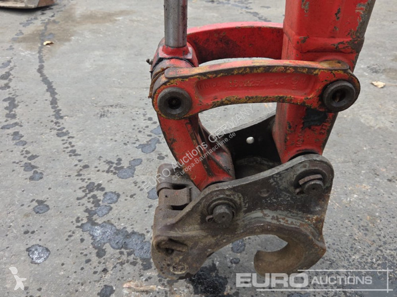 Graafmachine Volvo ECR25D