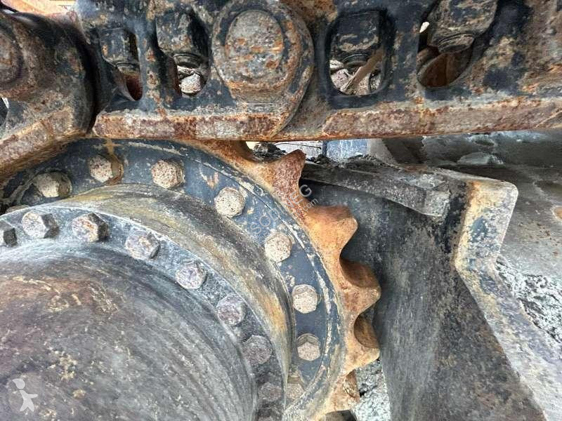 جرافة Hitachi ULC-3 (Pour Pièces)