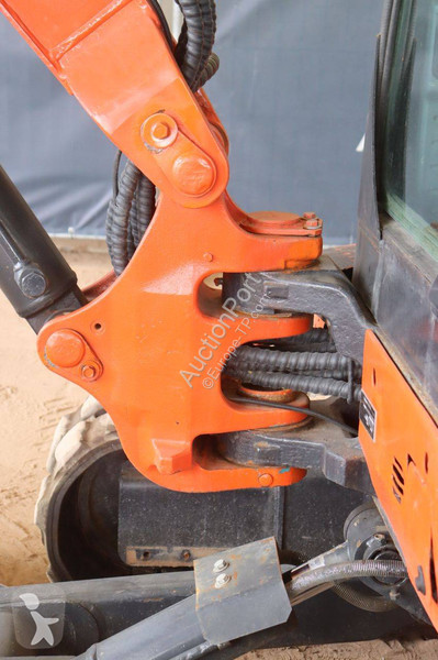 Excavadora Kubota SZ