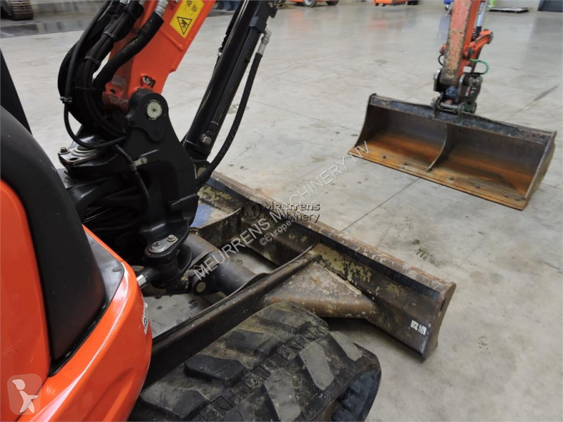 جرافة Kubota U48-4