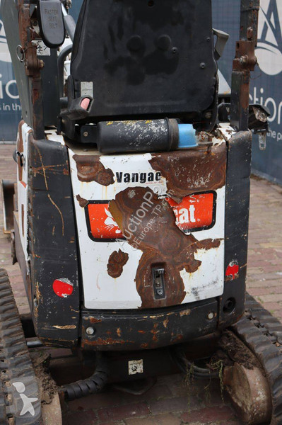جرافة Bobcat