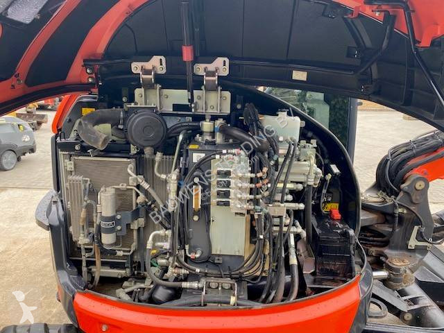 جرافة Kubota U 50-5