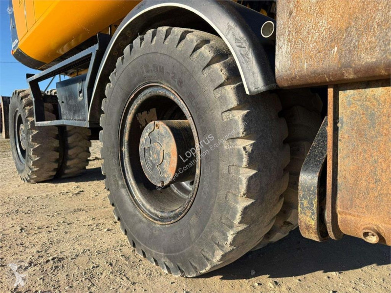 جرافة JCB Engcon + grapple
