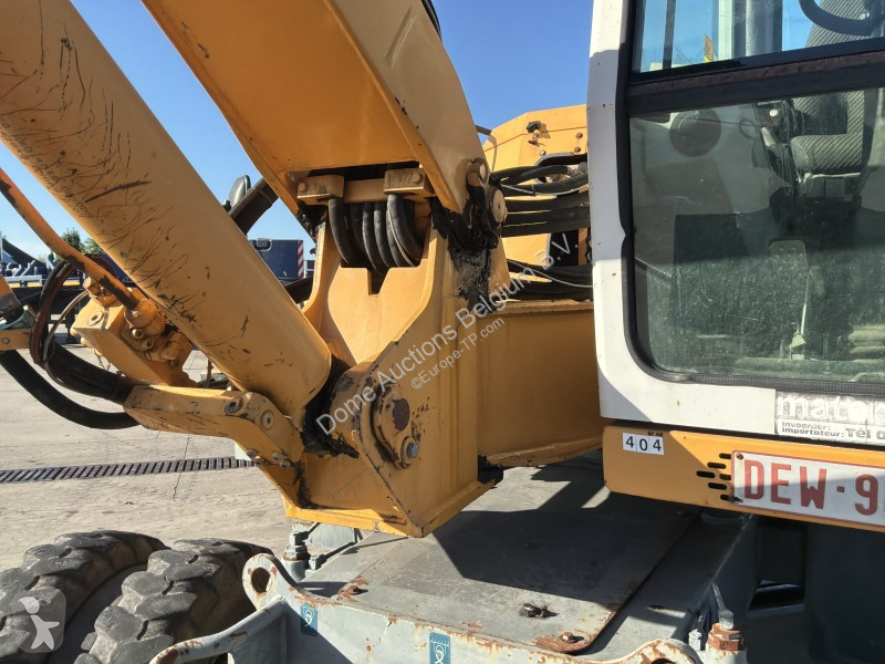 جرافة Liebherr