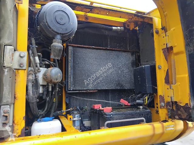 جرافة JCB