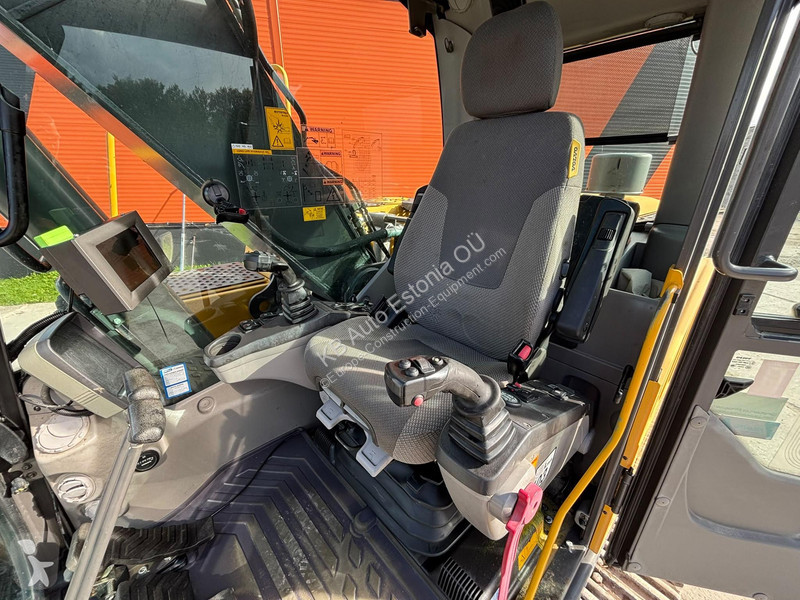 Skovel Volvo TILTROTATOR / CENTRAL LUBRICATION...
