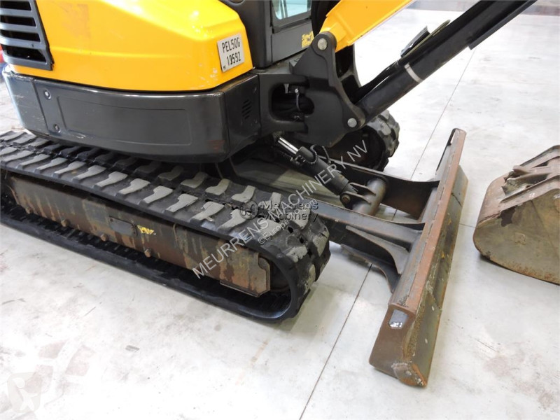 Skovel Bobcat