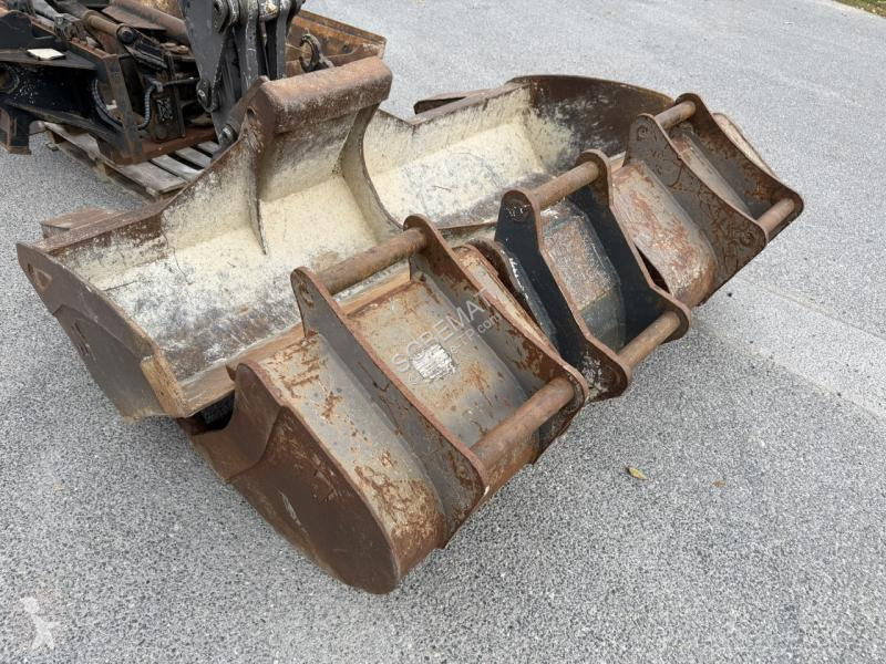 Excavadora Mecalac