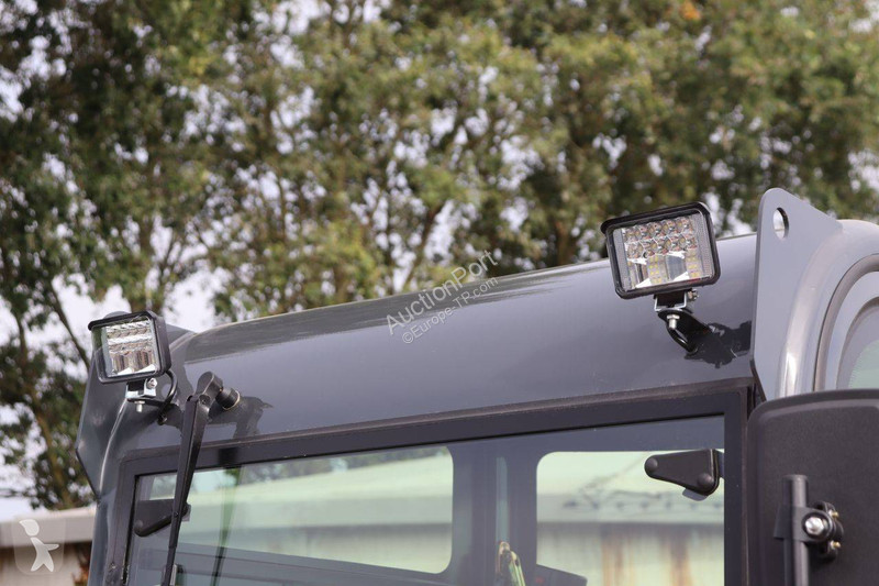 Pelle  XT18U