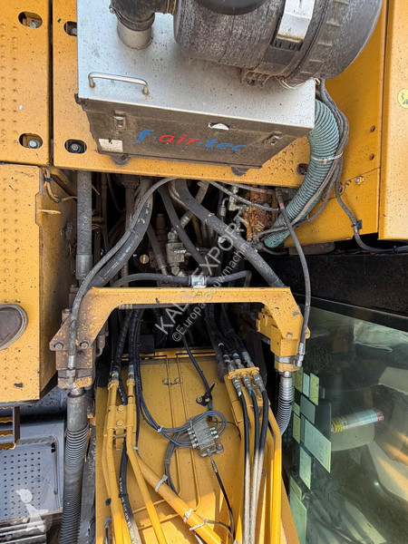 Экскаватор Caterpillar E L Track Excavator -...