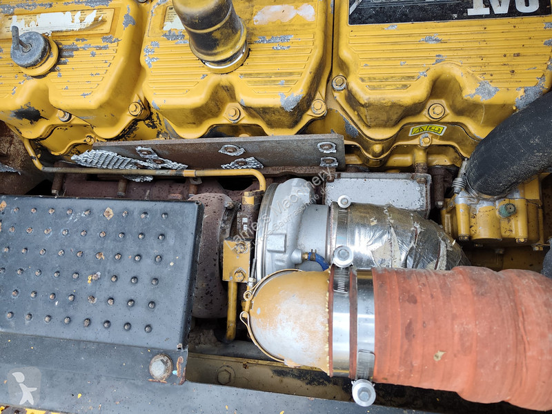 Багер Caterpillar 374F D .