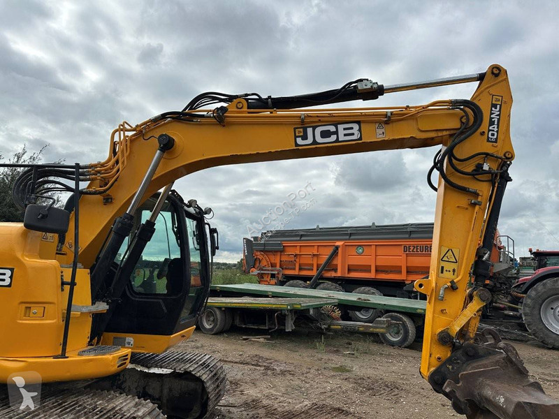 Pelle JCB LC