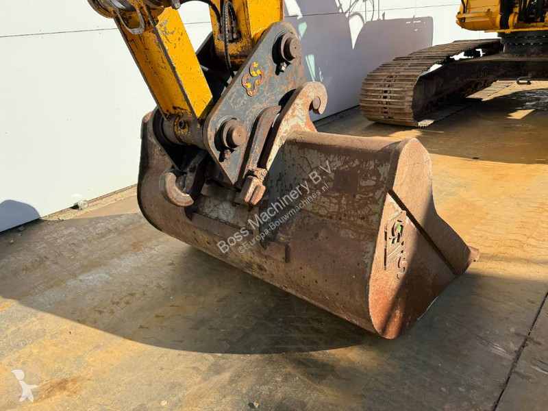 جرافة JCB - Hammer Lines / Heated Seat