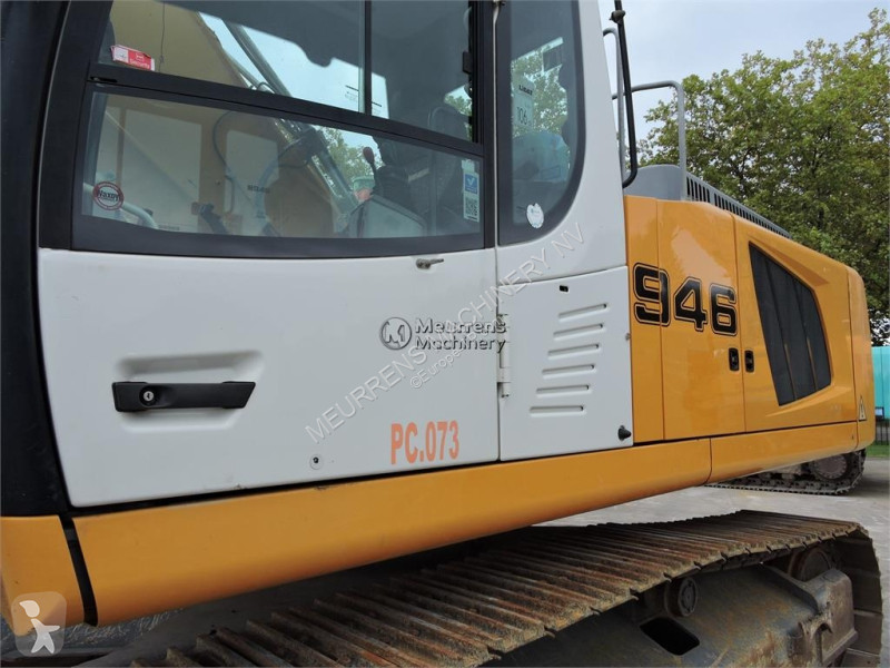 Багер Liebherr
