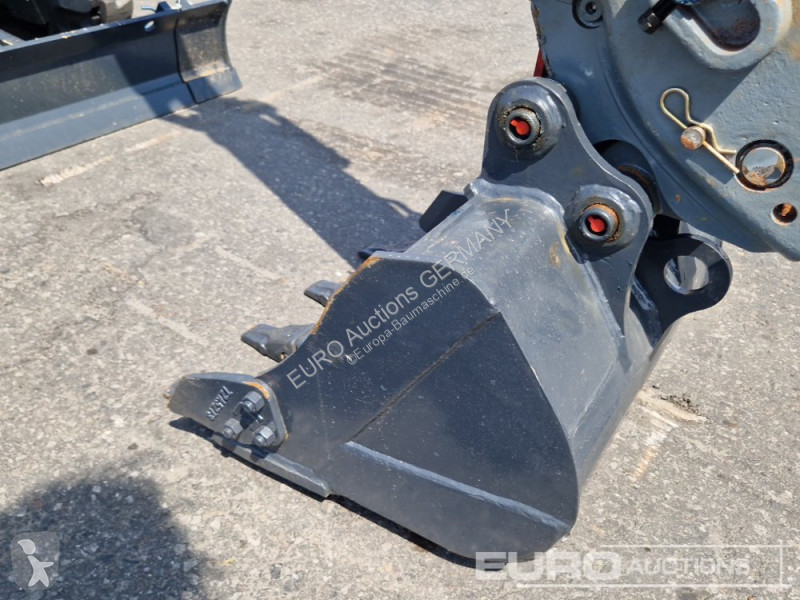 Багер LiuGong 9017FZTS