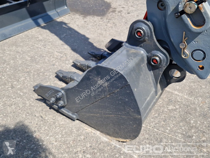 Багер LiuGong 9017FZTS