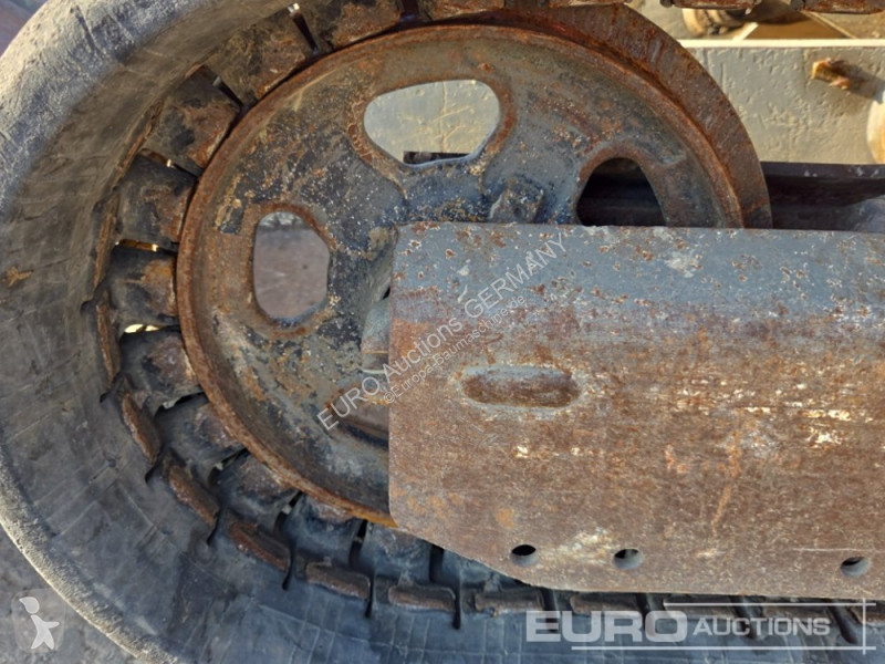جرافة Yanmar ViO25-4