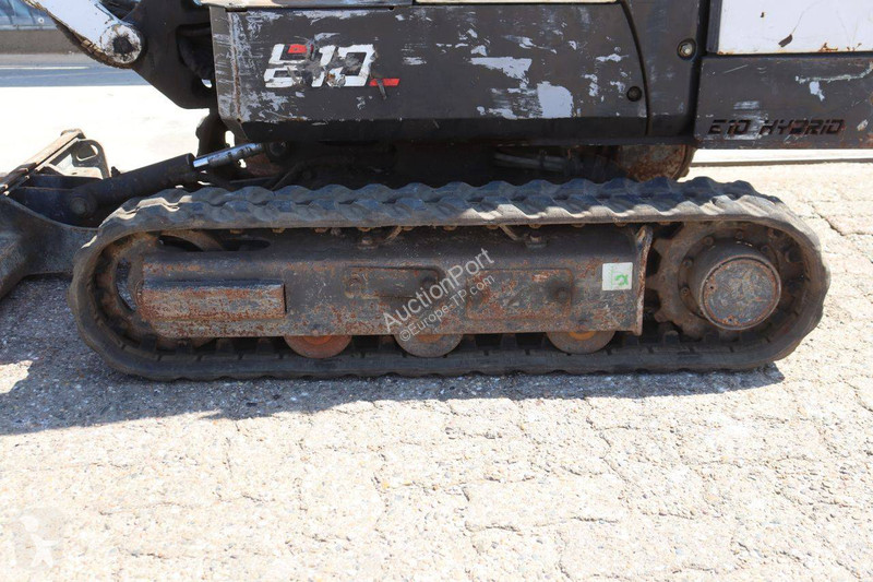 Багер Bobcat