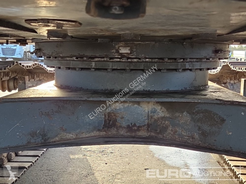 جرافة Volvo EC240