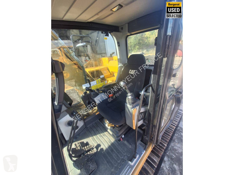Graafmachine Caterpillar GC