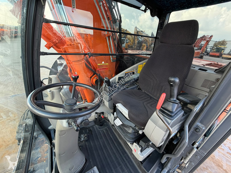 Escavadora Hitachi | Dutch Machine