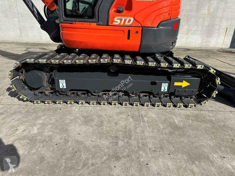 Escavadora Kubota KX155-3SZ