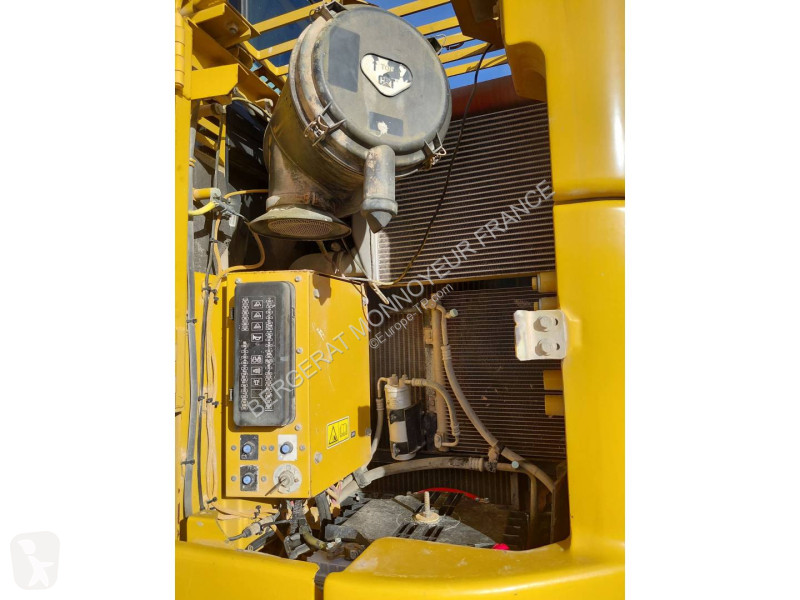 Kotrógép Caterpillar CR