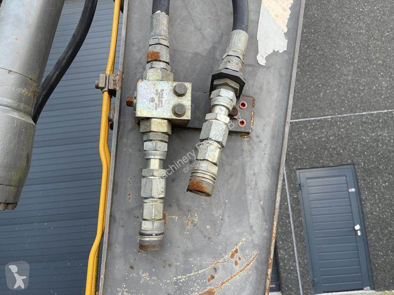 Escavadora Volvo